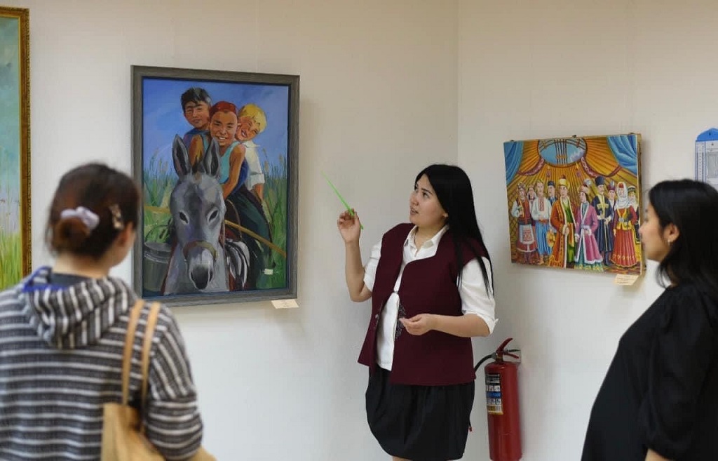 выставка картин музейного фонда, посвященная «1 мая – Дню единства народов Казахстана»