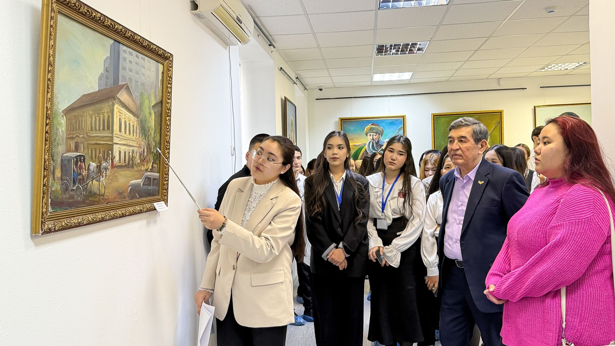 «Кенептегі шежіре» тақырыбында музей қоры туындыларынан көрме өткізілді