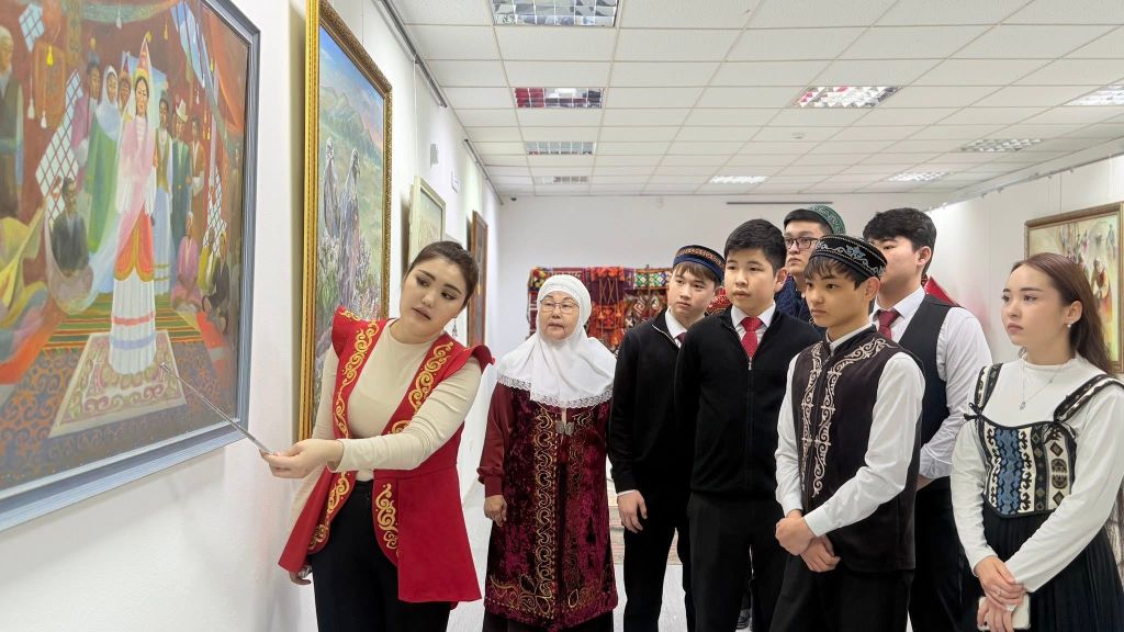 «Береке бастауы - Наурыз» тақырыбында музей қоры туындыларынан көрме